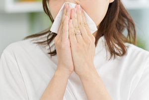 腸内細菌が花粉症の新しい治し方に？！腸内フローラから花粉症対策